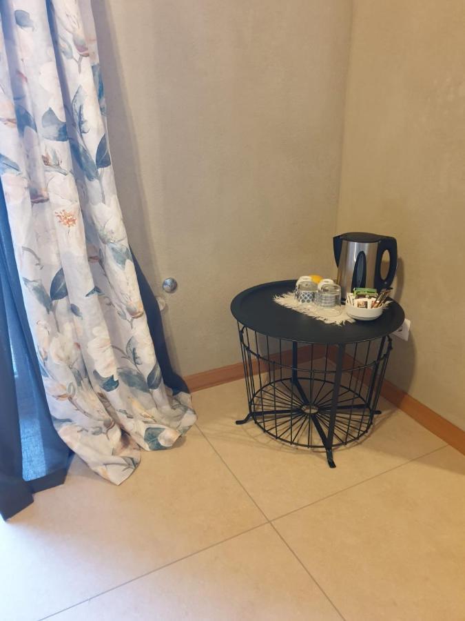 L'Uovo E La Faina Busca Exterior foto